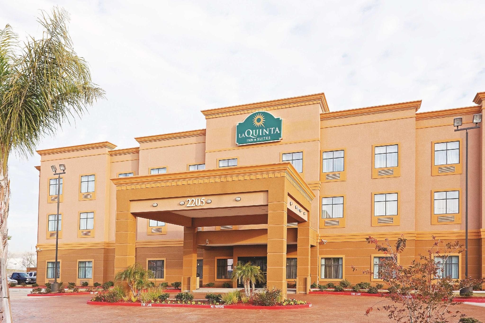 La Quinta By Wyndham Pasadena North Hotel Buitenkant foto